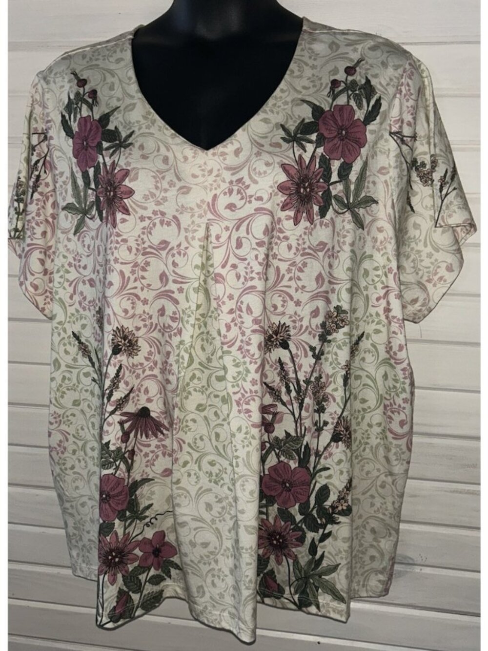 NorthStyle Sz PLUS 3X Cotton Modal Purple Green Floral Top Pullover V-Neck EUC